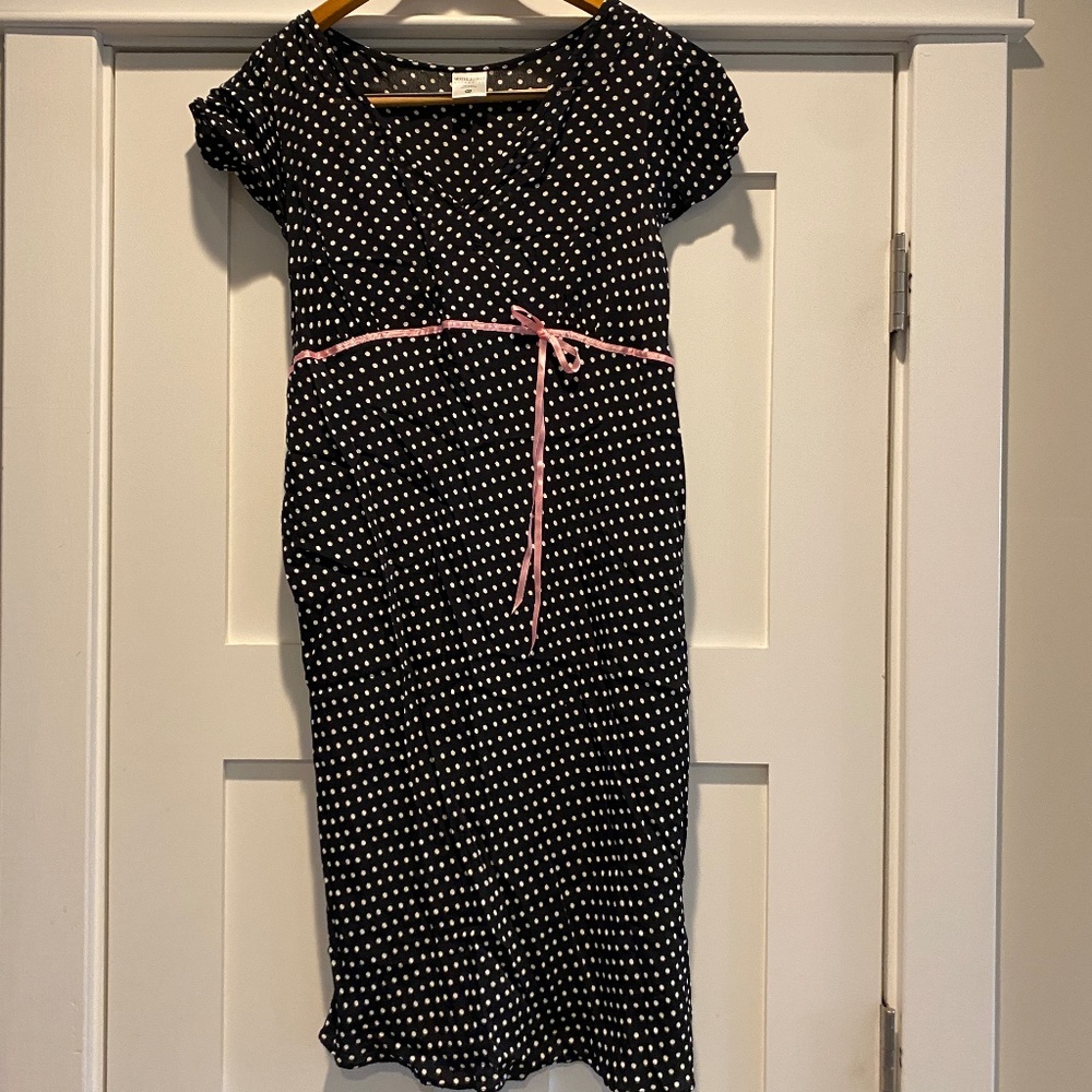 Maternity midi dress, lightweight, cap sleeves, runs small, size XL, back tie